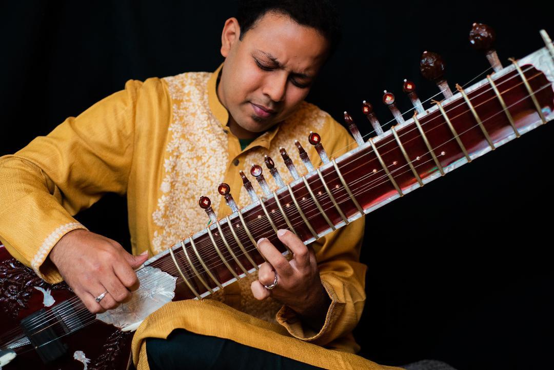Música de cámara | Ragas del norte de la India | Subhranil Sarkar y Luis Miguel Costero