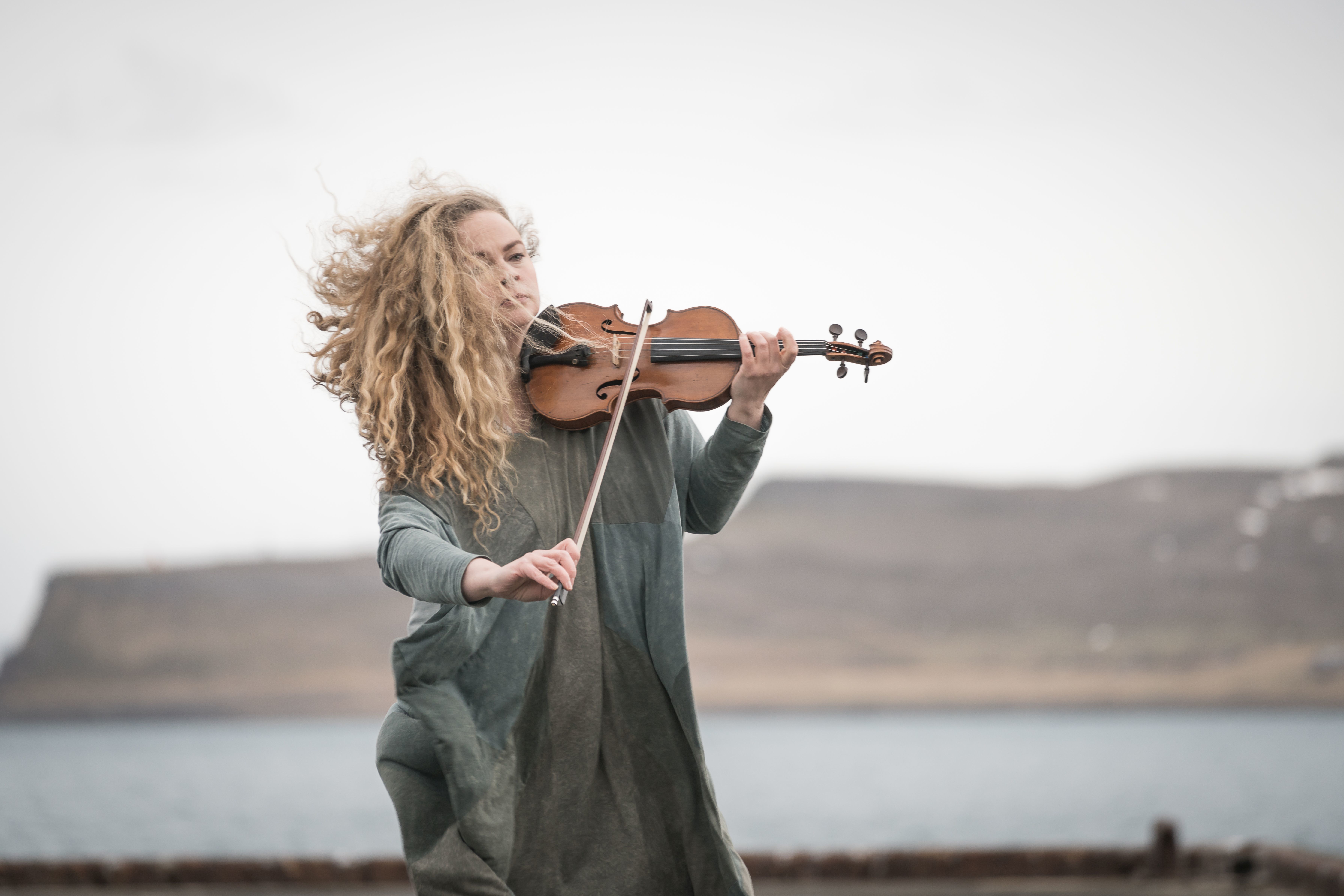 Jornadas de mujeres en la música | Trasfrontera Islandia | Una Sveinbjarnardóttir